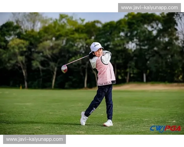 高尔夫论坛：在绿茵上找到你的圈子